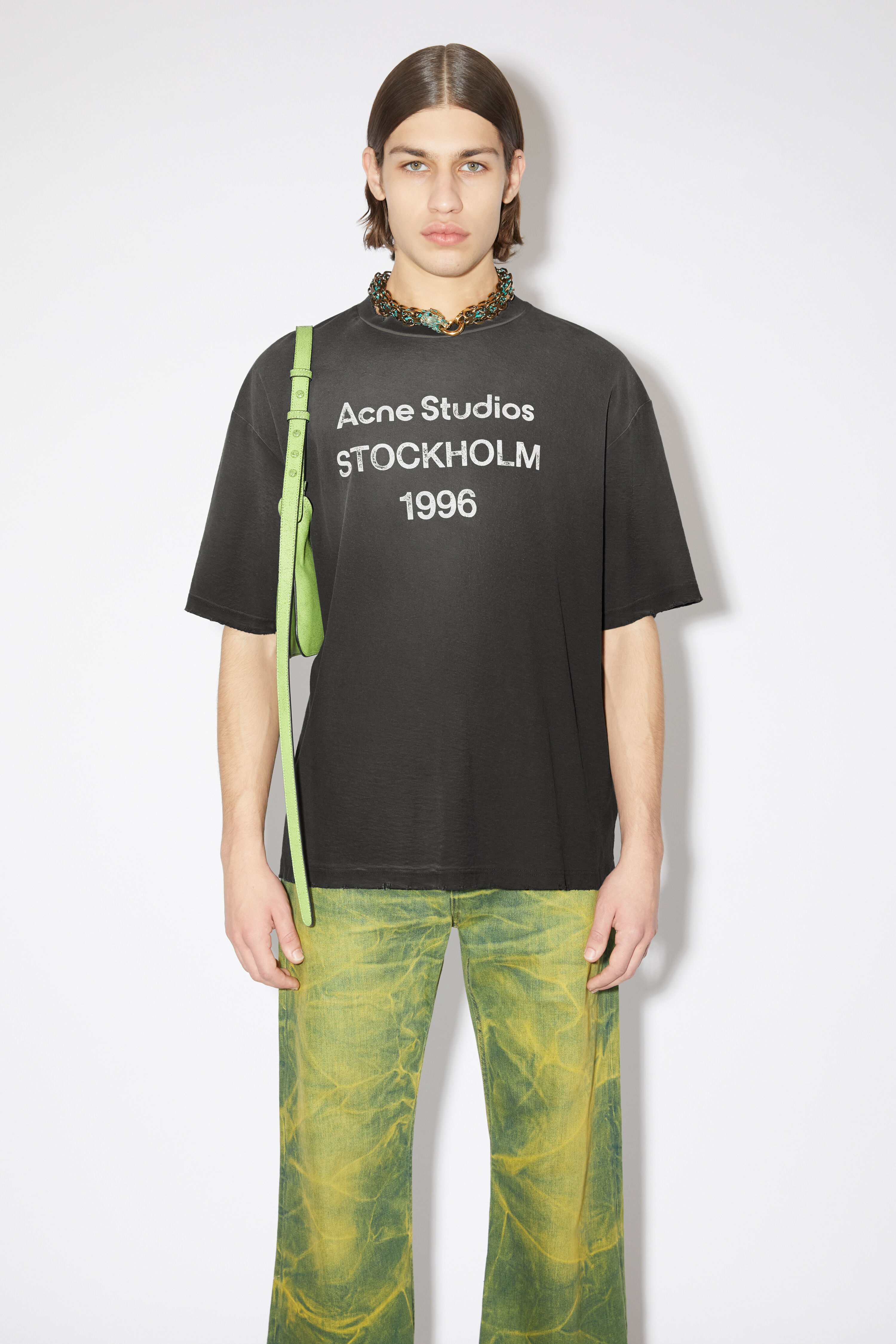 acne studios ロゴTシャツ フェイデッドブラック