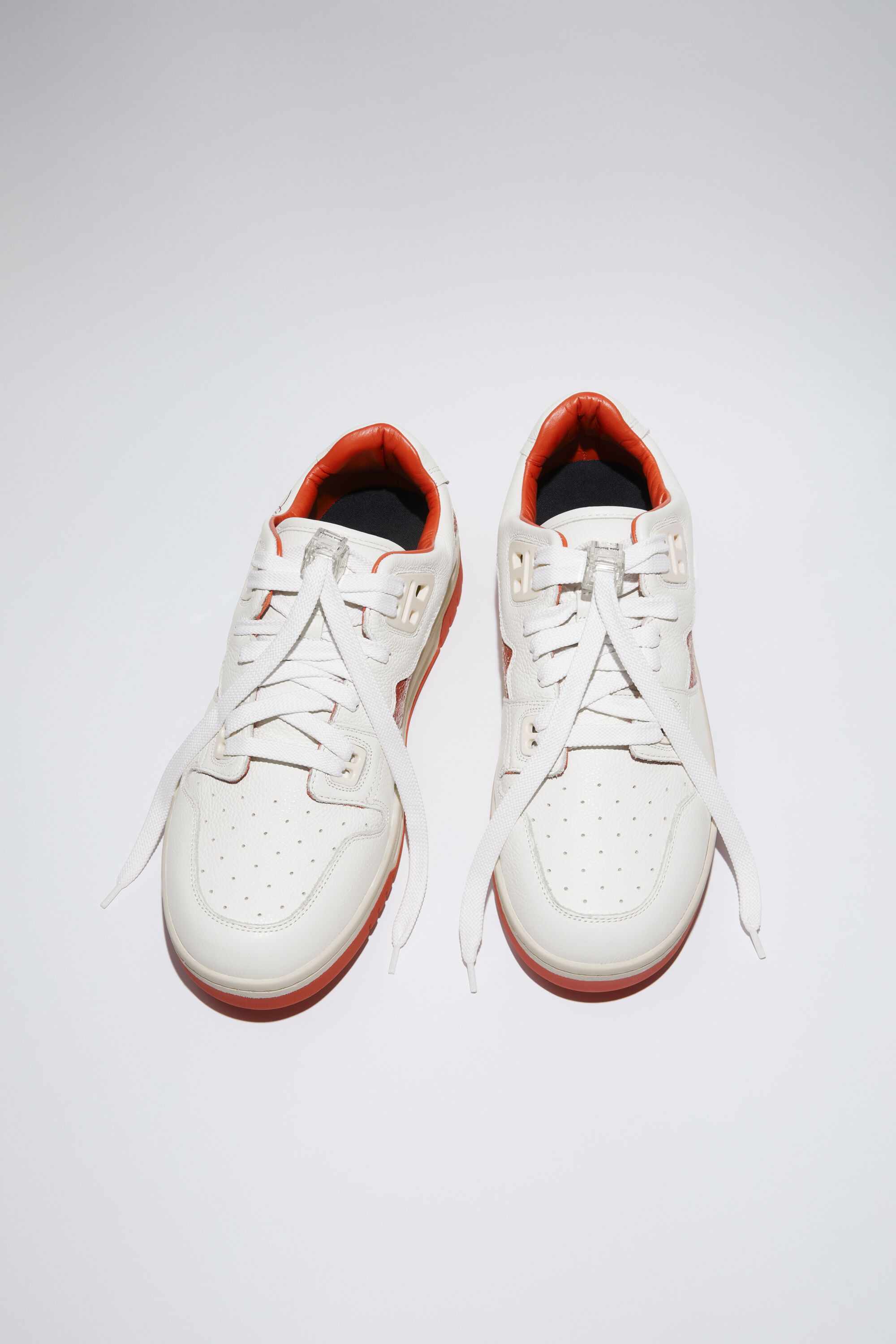 Acne Studios - Low top sneakers - White/orange