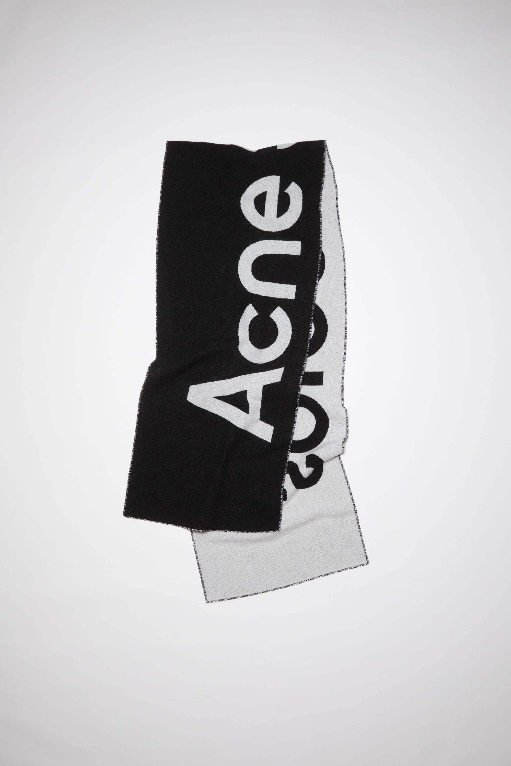 Acne Studios アクネLOGO JACQUARD SCARF