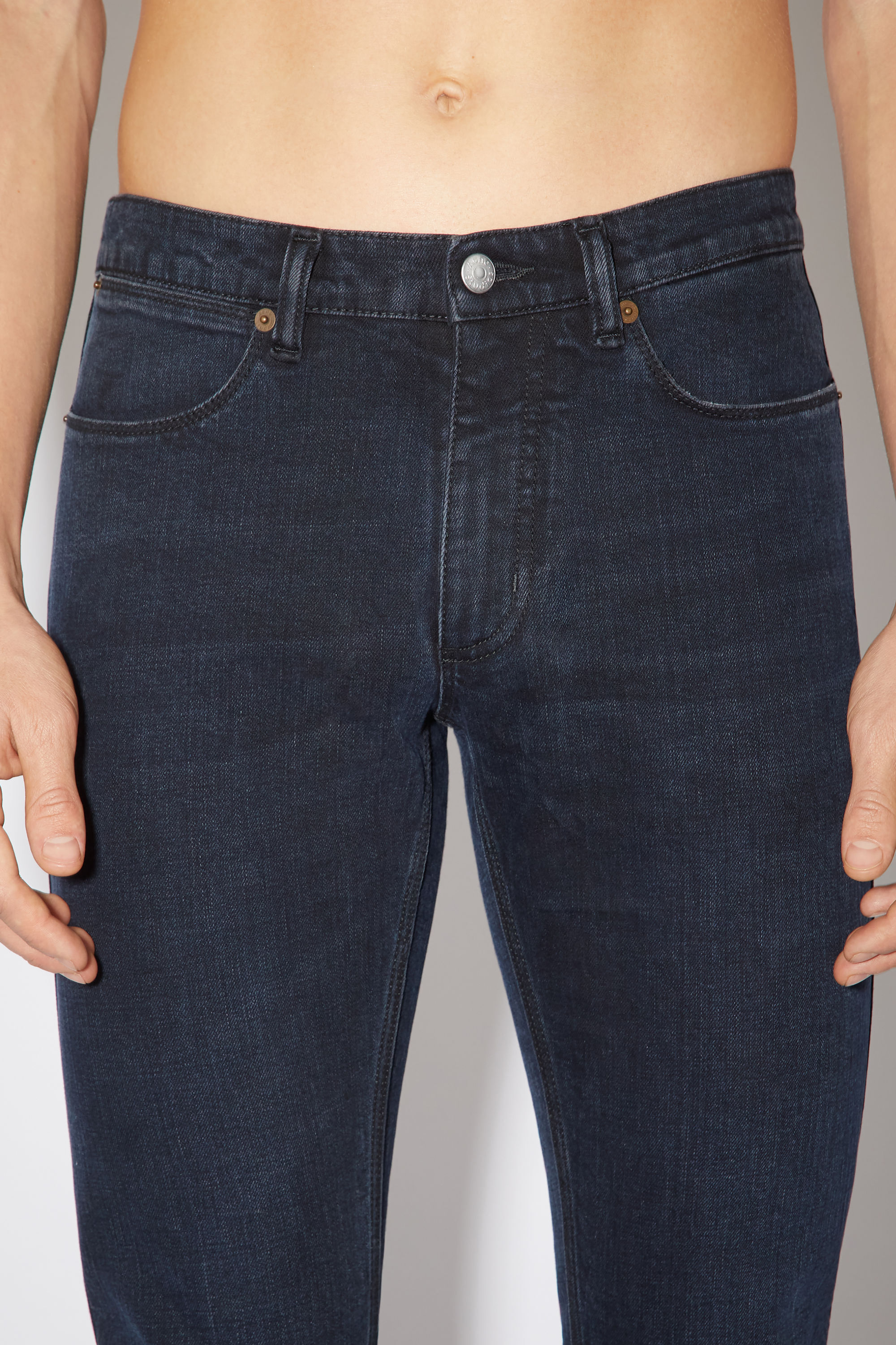 Acne clearance max jeans