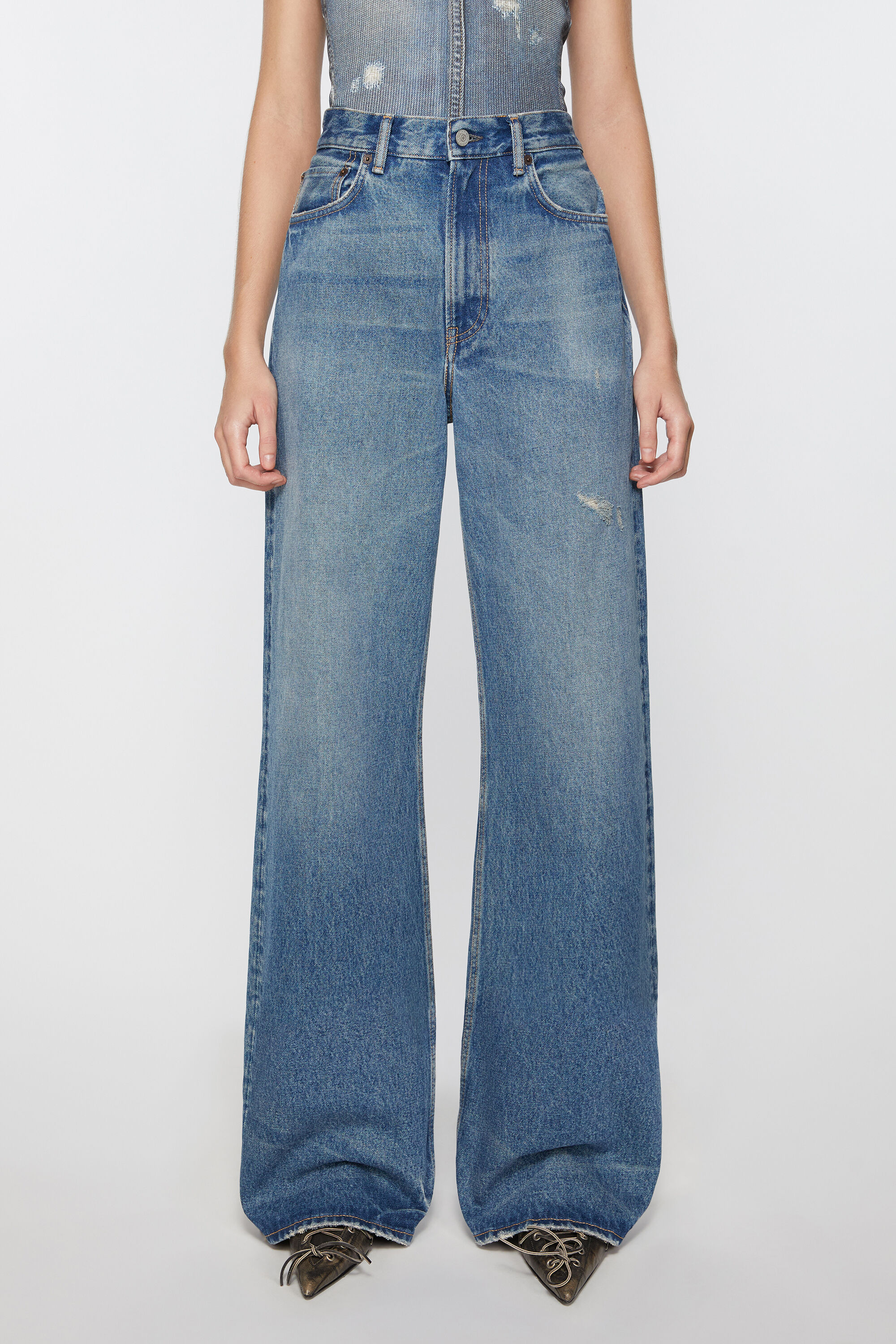 Relaxed fit jeans - 2022F