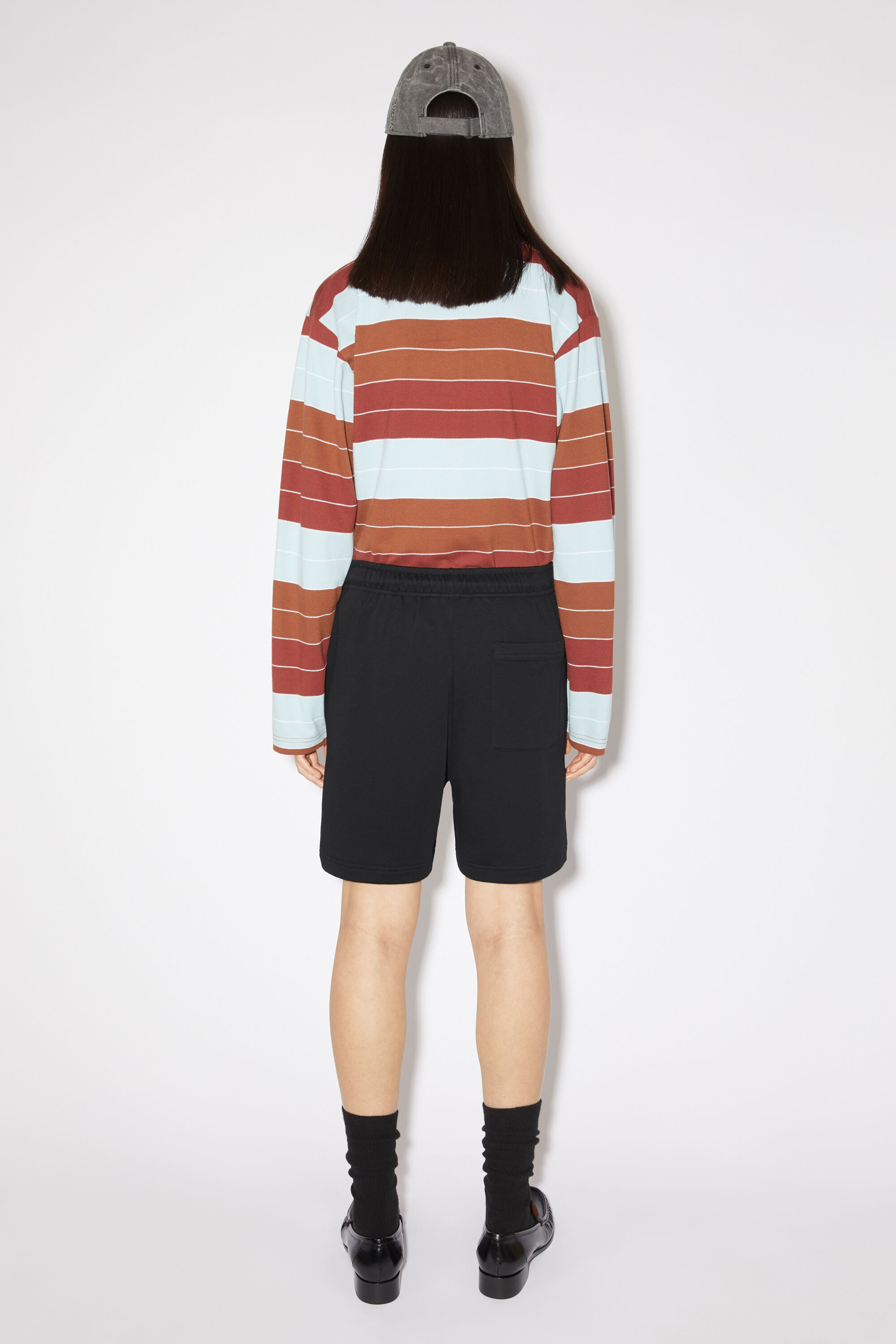 Acne Studios コットンスウェットショートパンツ ブラック-