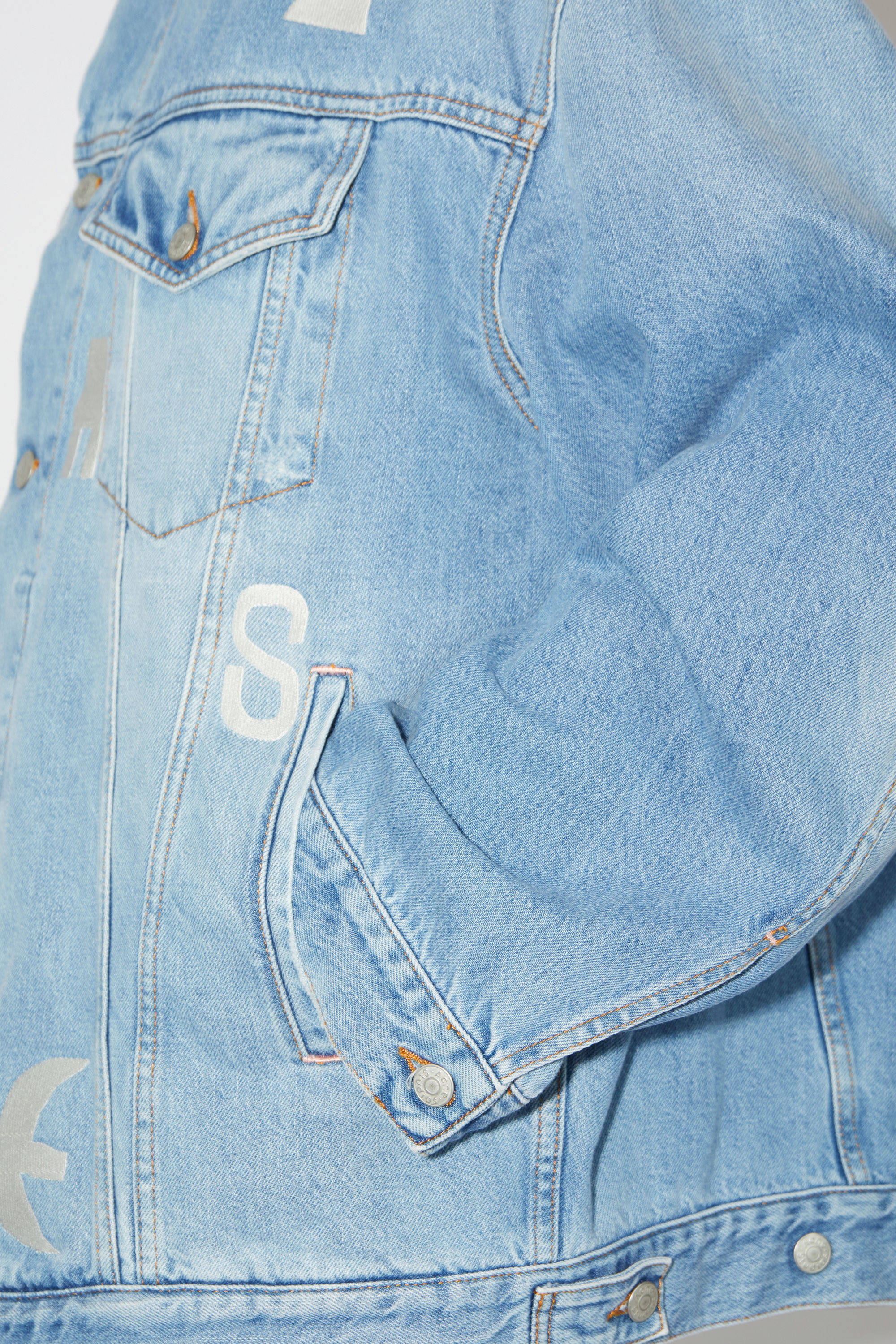Acne Studios - Limited edition embroidered loose fit denim jacket - Light  blue