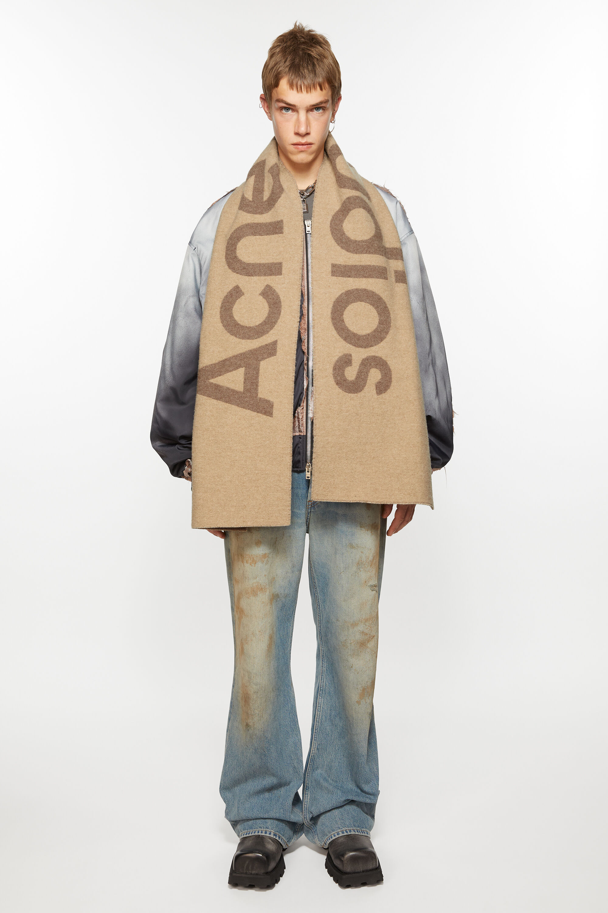 Acne Studios - ロゴジャカードスカーフ - ナロー - キャメルブラウン