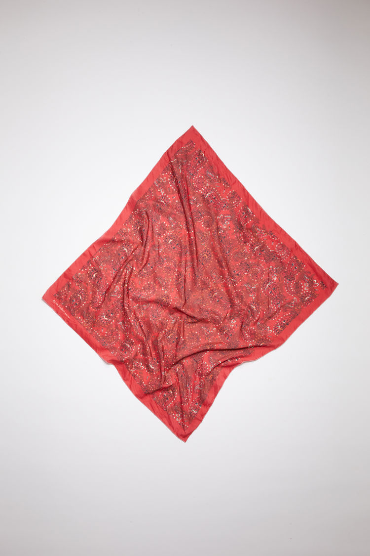 bandana scarf